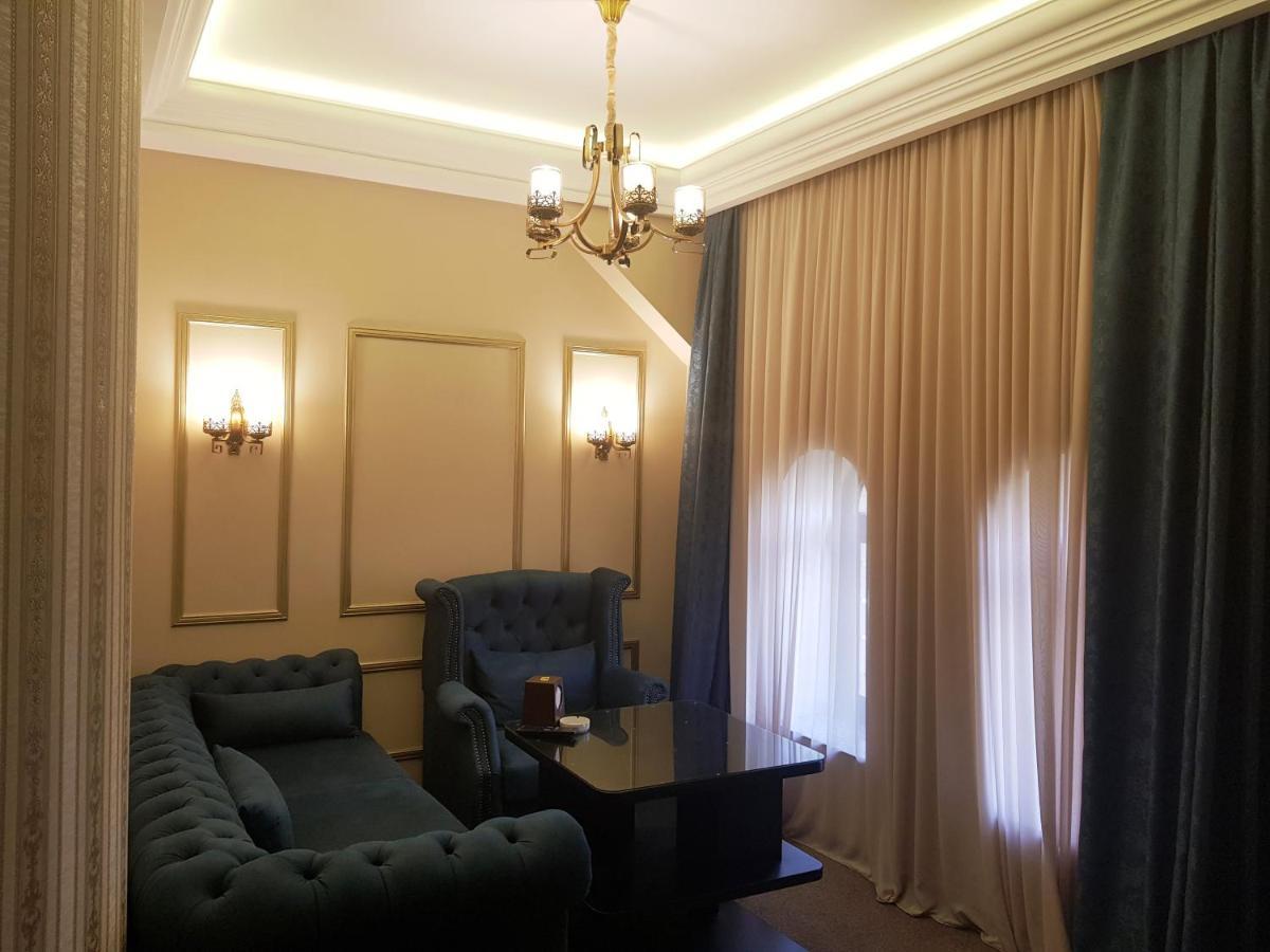 Hotel Roma & Tours Yerevan Ngoại thất bức ảnh