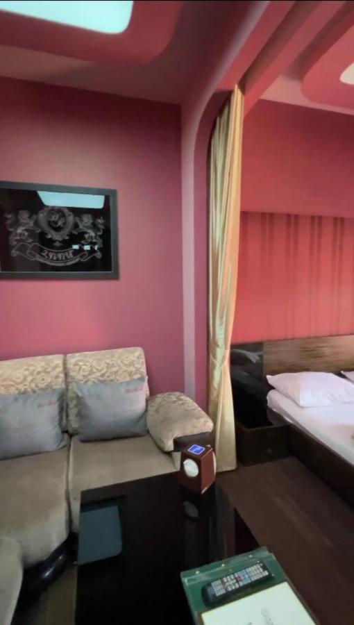 Hotel Roma & Tours Yerevan Ngoại thất bức ảnh